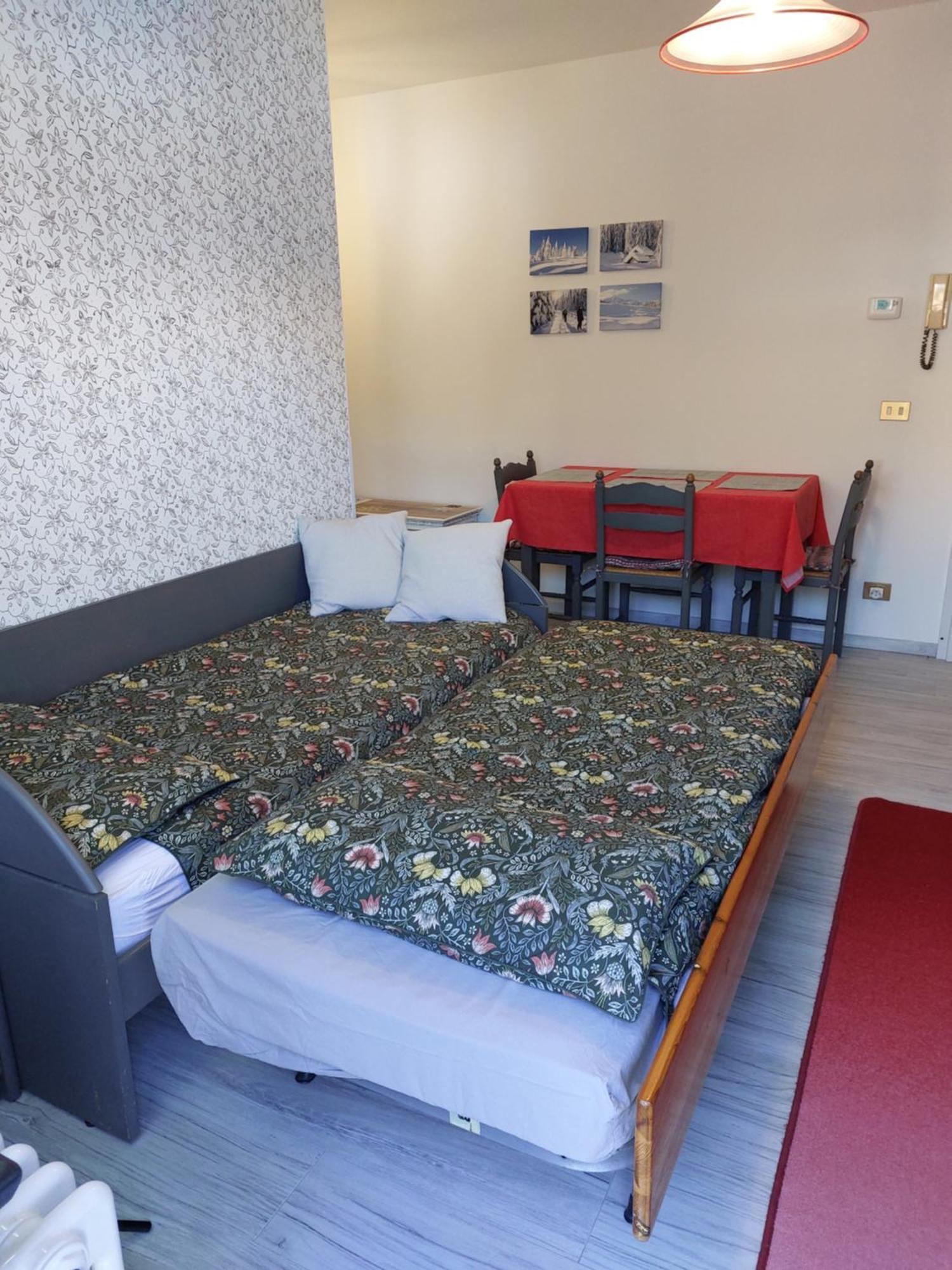 Mini Appartamento Panoramico Sùtrio Eksteriør bilde